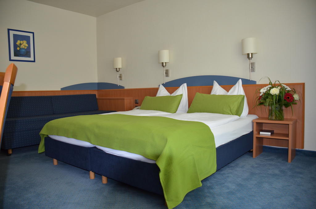 Landhotel Sulzbacher Hof Sulzbach  Phòng bức ảnh