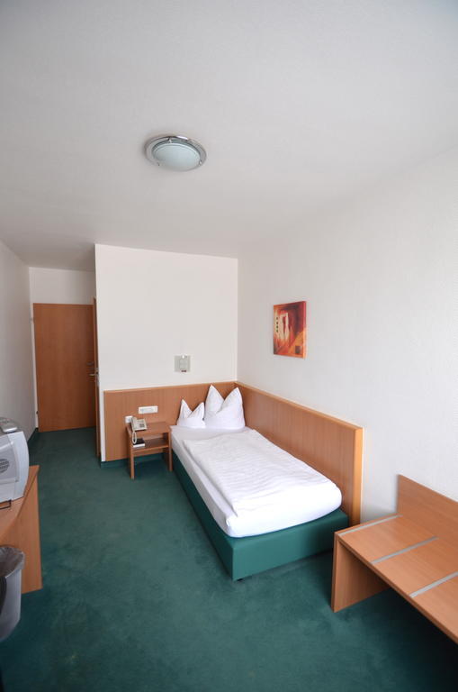 Landhotel Sulzbacher Hof Sulzbach  Phòng bức ảnh