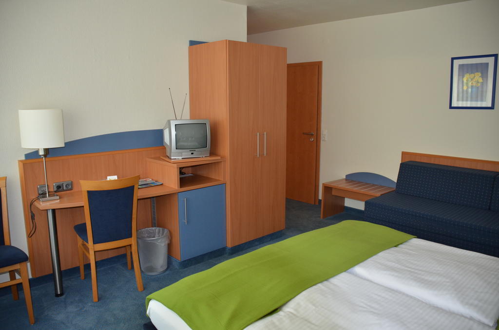 Landhotel Sulzbacher Hof Sulzbach  Phòng bức ảnh