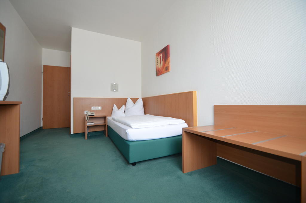 Landhotel Sulzbacher Hof Sulzbach  Phòng bức ảnh